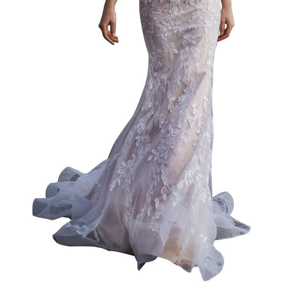 WEDDING DRESS - Picture 3 of 9